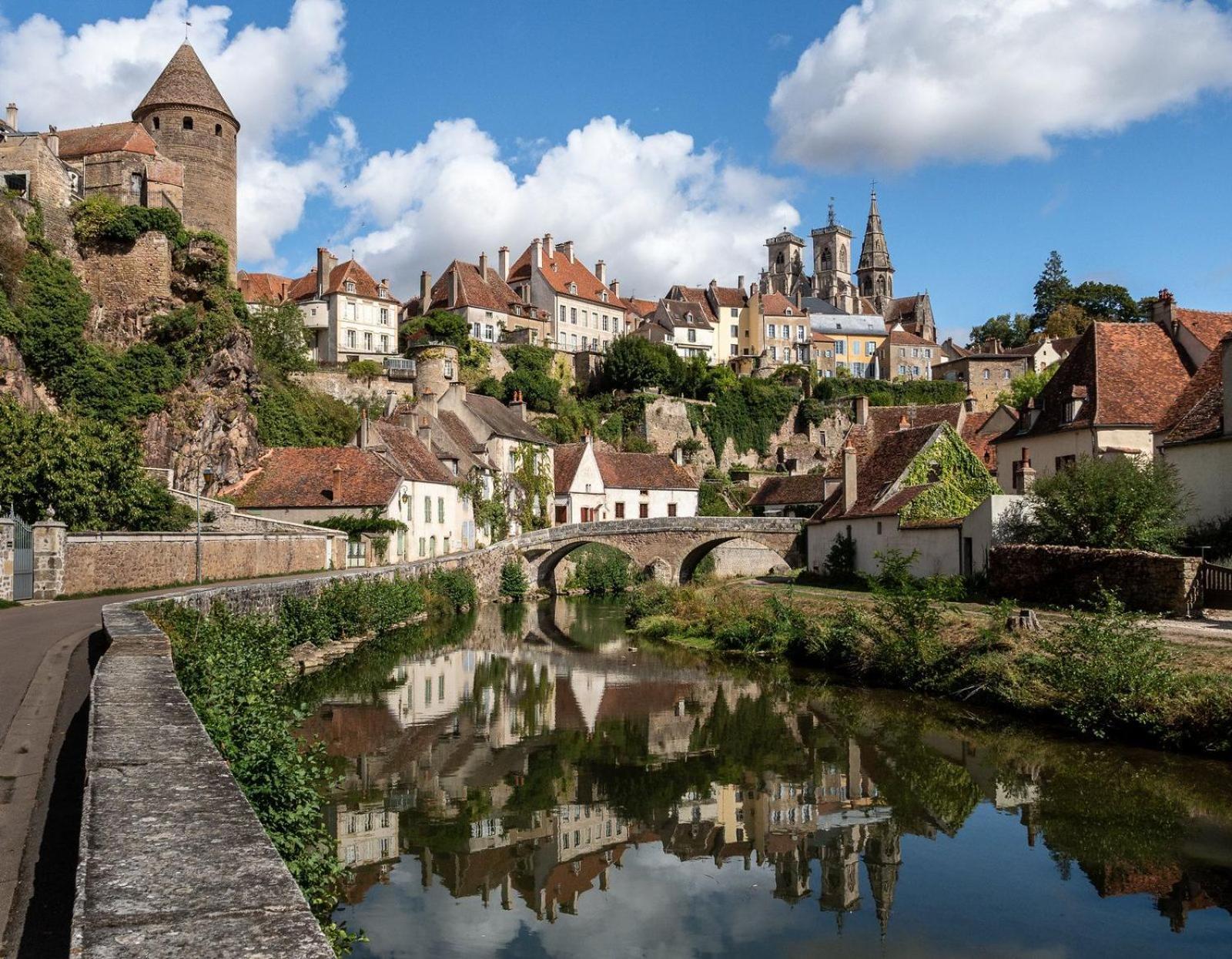 Au 10 Le Long Du Canal Fain-Les-Montbard Zewnętrze zdjęcie